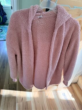 Cold Crush Plush Dusty Rose Sherpa Top